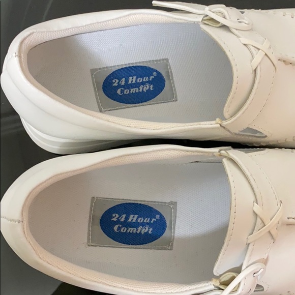 Nursing Shoes - Picture 5 of 5